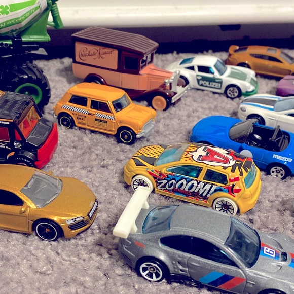 Toy Cars Set - Picture 3 of 7